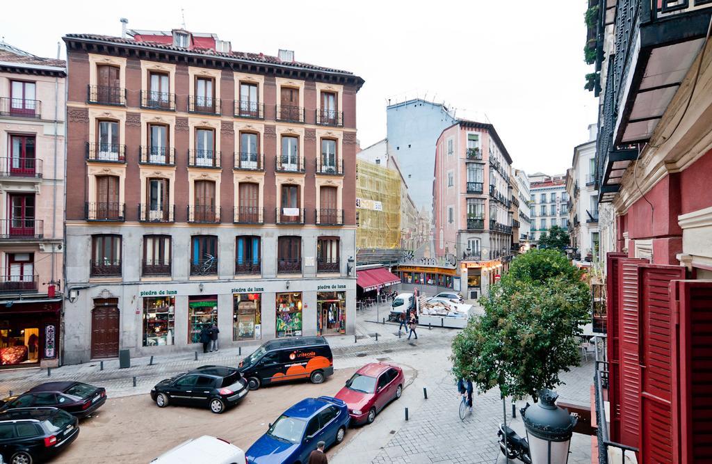 Apartamentos Puerta Del Sol I Madrid Habitación foto