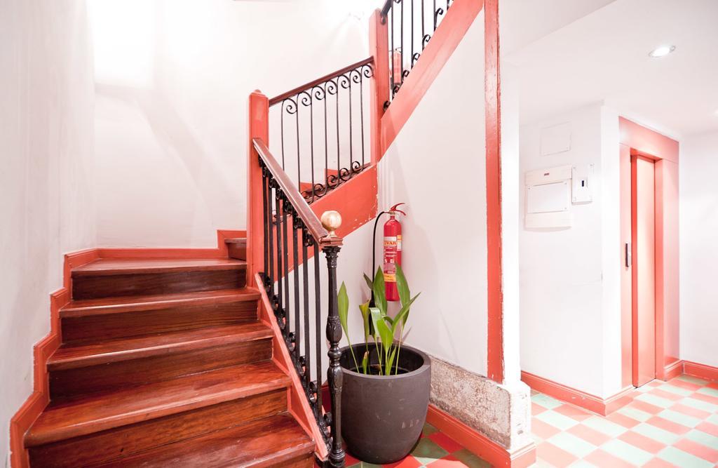 Apartamentos Puerta Del Sol I Madrid Habitación foto