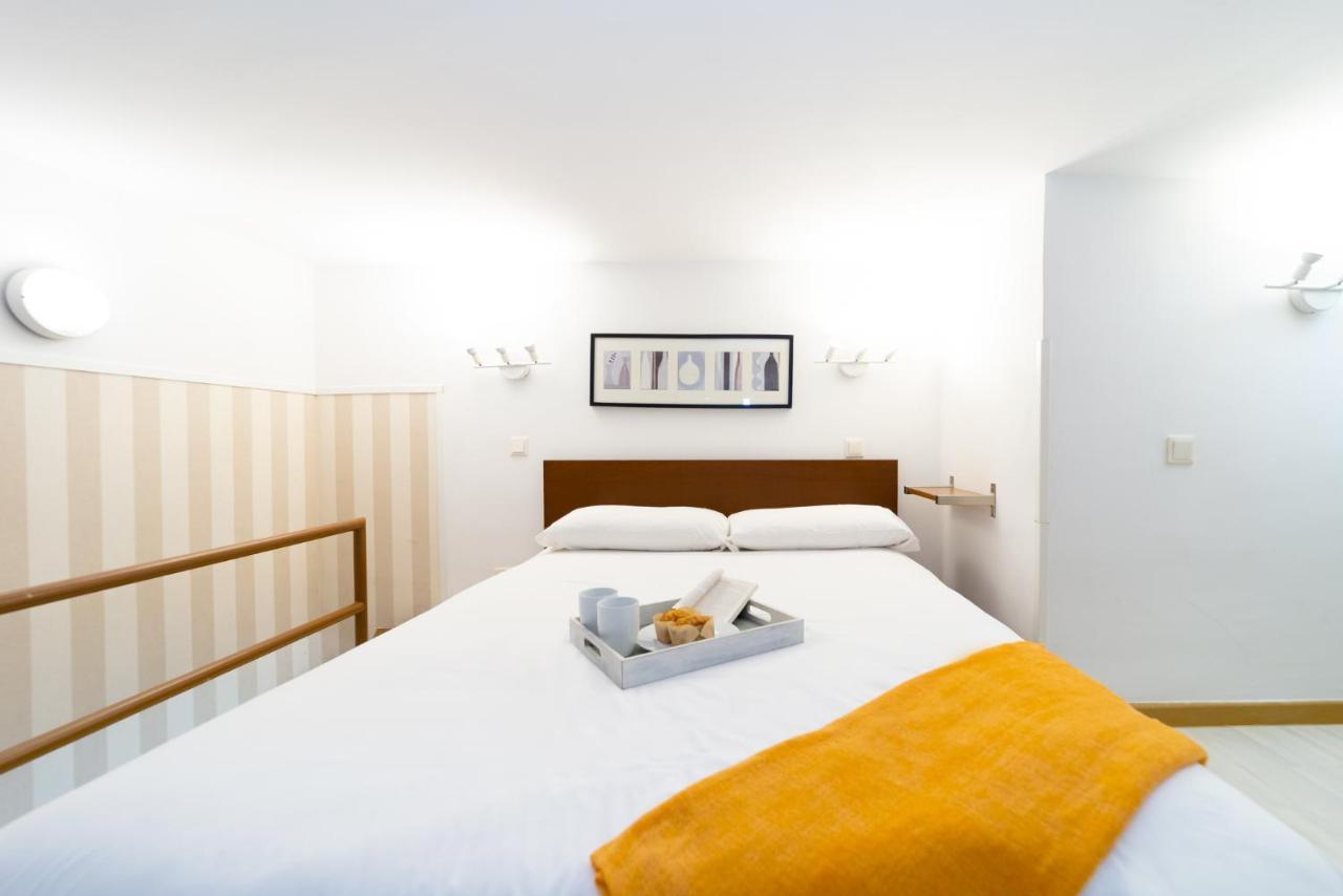 Apartamentos Puerta Del Sol I Madrid Exterior foto